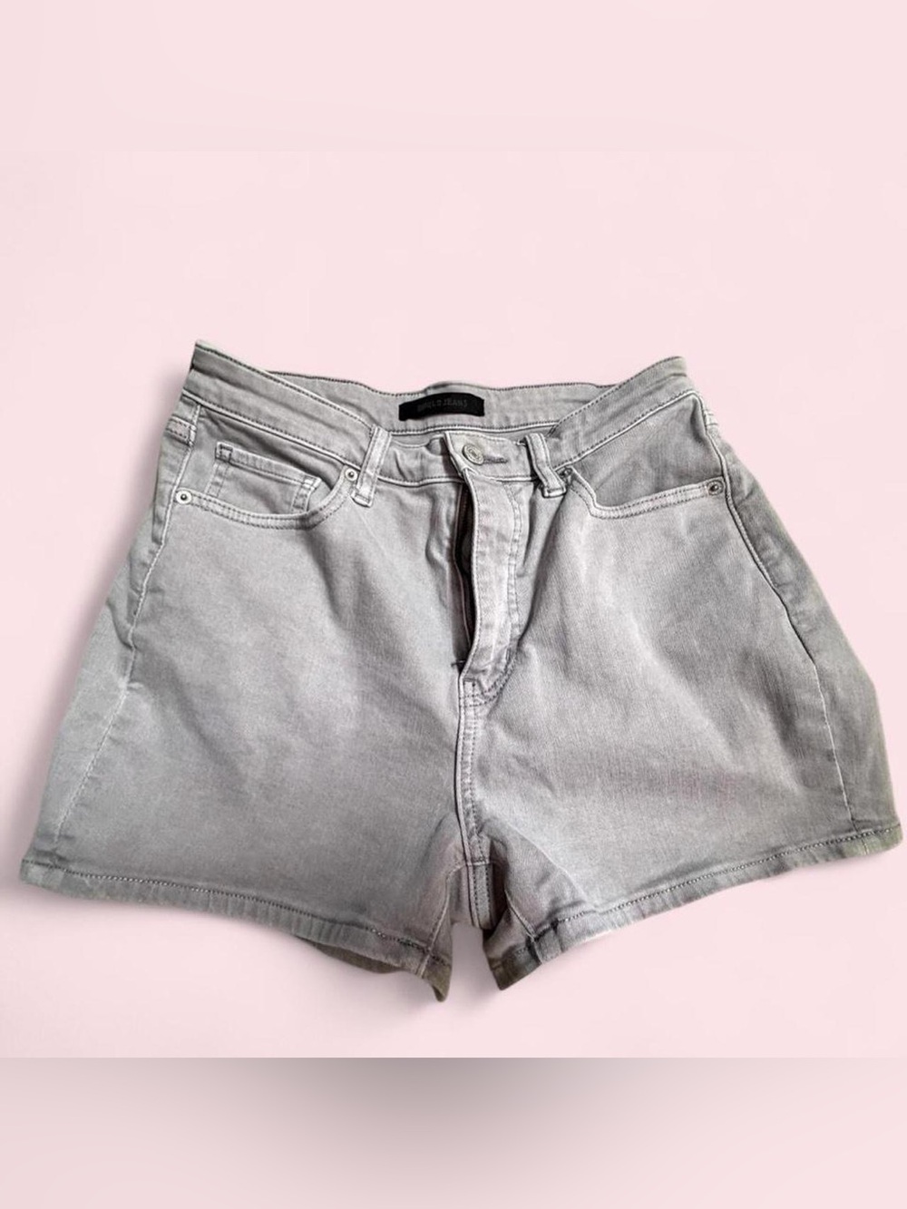 Uniqlo Womens High Waisted Grey Shorts size 26